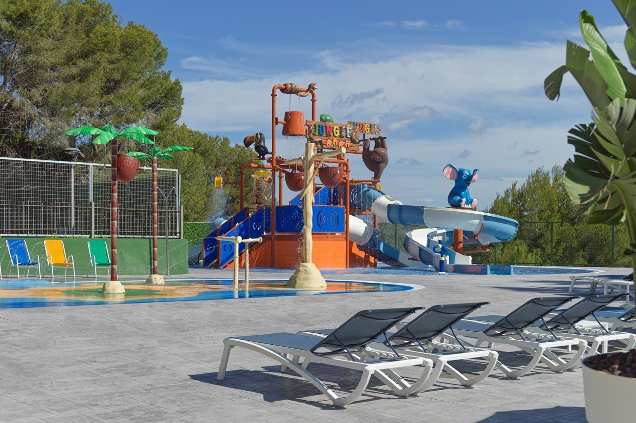 H10 Mediterranean Village Salou Exteriör bild