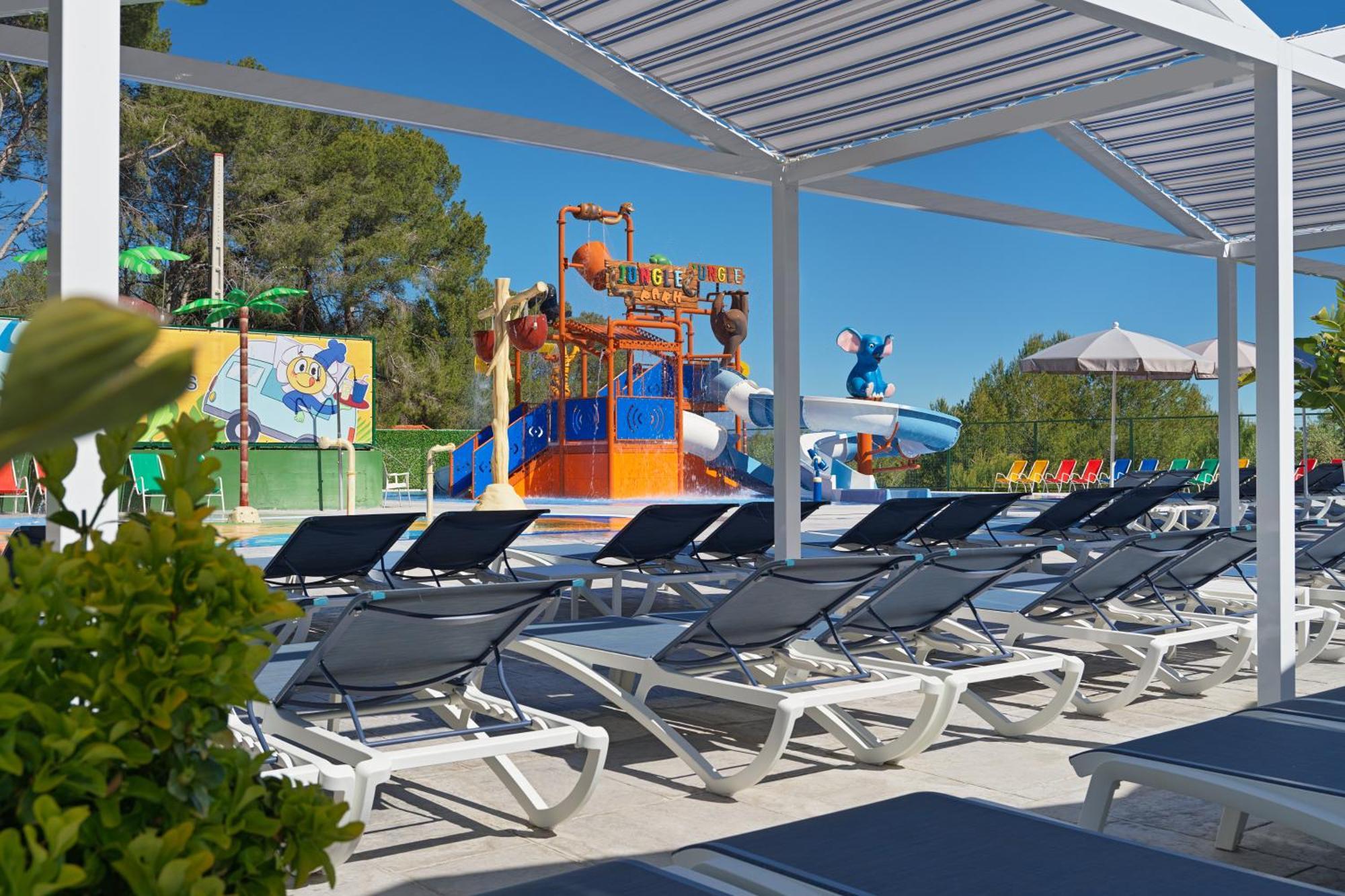 H10 Mediterranean Village Salou Exteriör bild